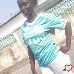 Photo de Hermine, Femme 20 ans, de Douala Littoral