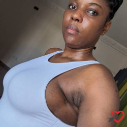 Photo de Daniellenathach, Femme 31 ans, de Douala Littoral