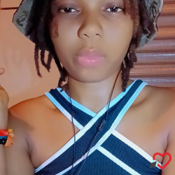 Photo de Mouna, Femme 21 ans, de Conakry Conakry