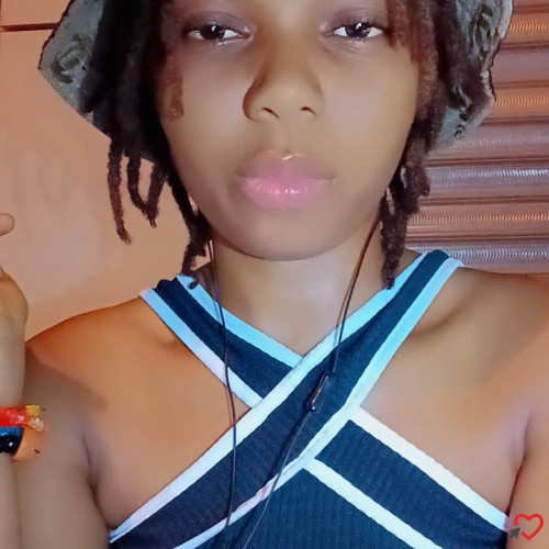 Photo de Mouna, Femme 21 ans, de Conakry Conakry