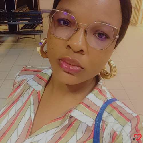 Photo de Lisa, Femme 31 ans, de Cotonou Littoral